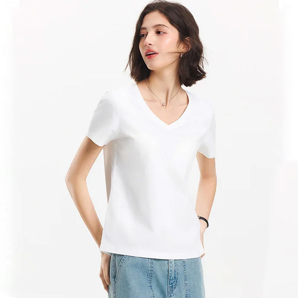 Antibacterial V-Neck Moisture-Wicking T-shirt